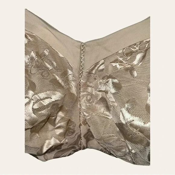 0301. WACOAL 34DDD BRA NUDE COLOR FLORAL ADJUSTABLE‎ STRAPS NOTPADDED - Picture 5 of 9